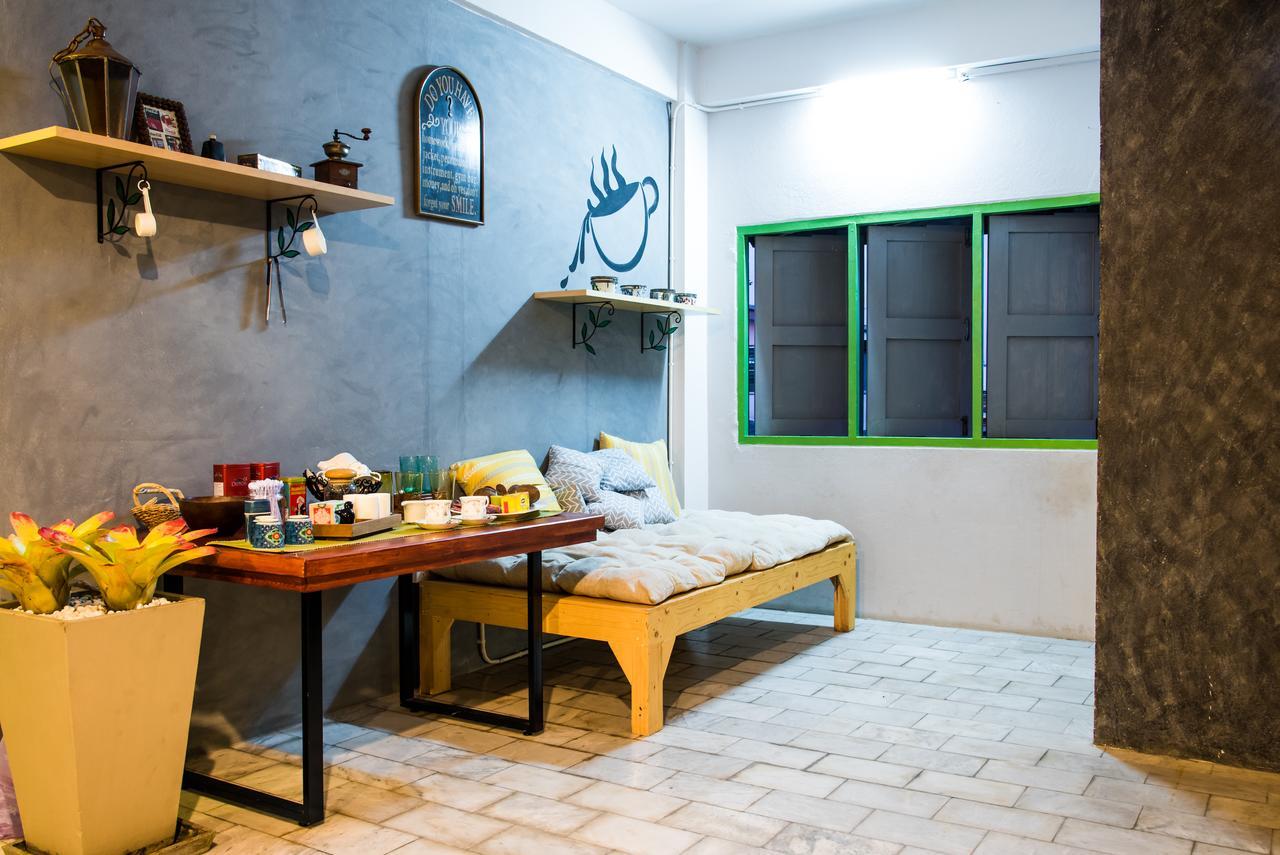 I Na Seaview Hostel Rayong Exterior foto