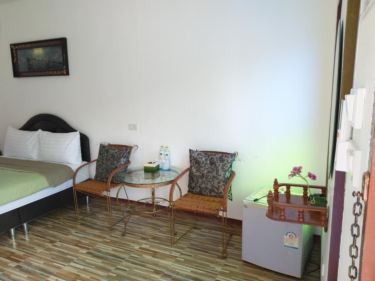 I Na Seaview Hostel Rayong Exterior foto