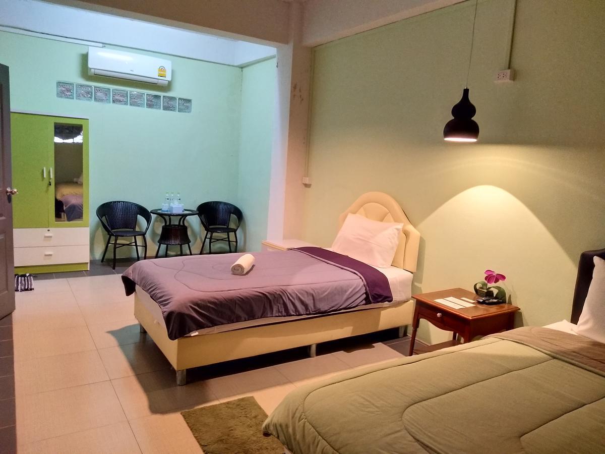 I Na Seaview Hostel Rayong Exterior foto